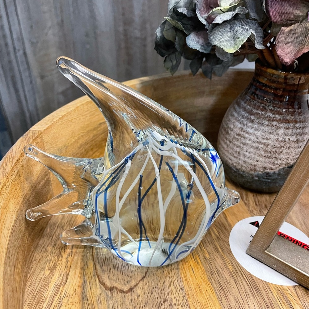 Glass Fish - Picture 5 of 11